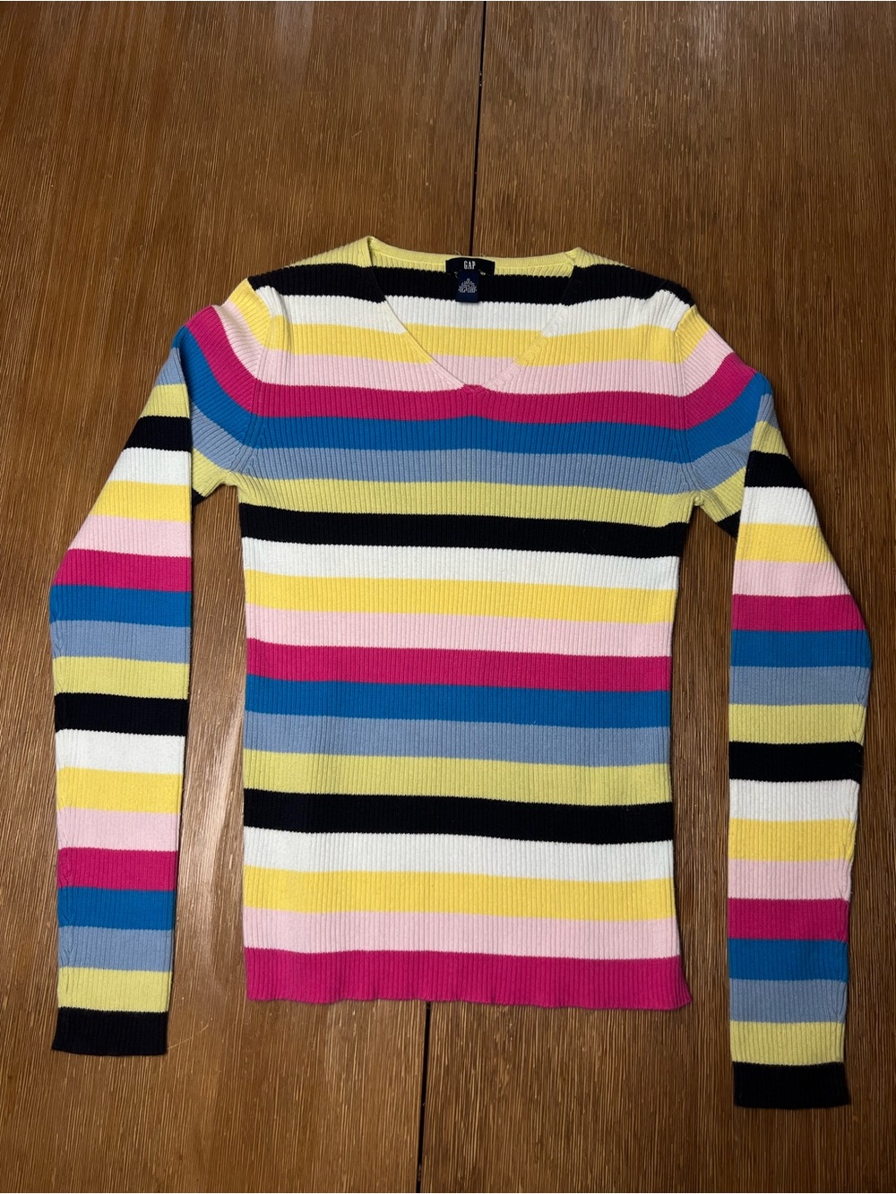 Multi Colored Vintage Gap V-Neck Long Sleeve Sweater Shirt